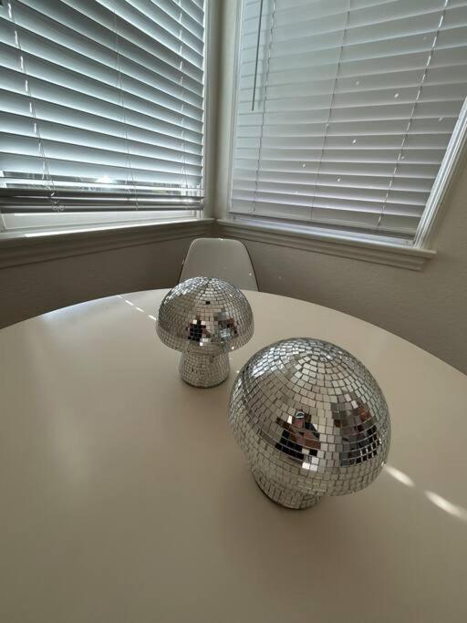 Entire Home By Newport Beach, Disneyland And Sna! Costa Mesa Bagian luar foto
